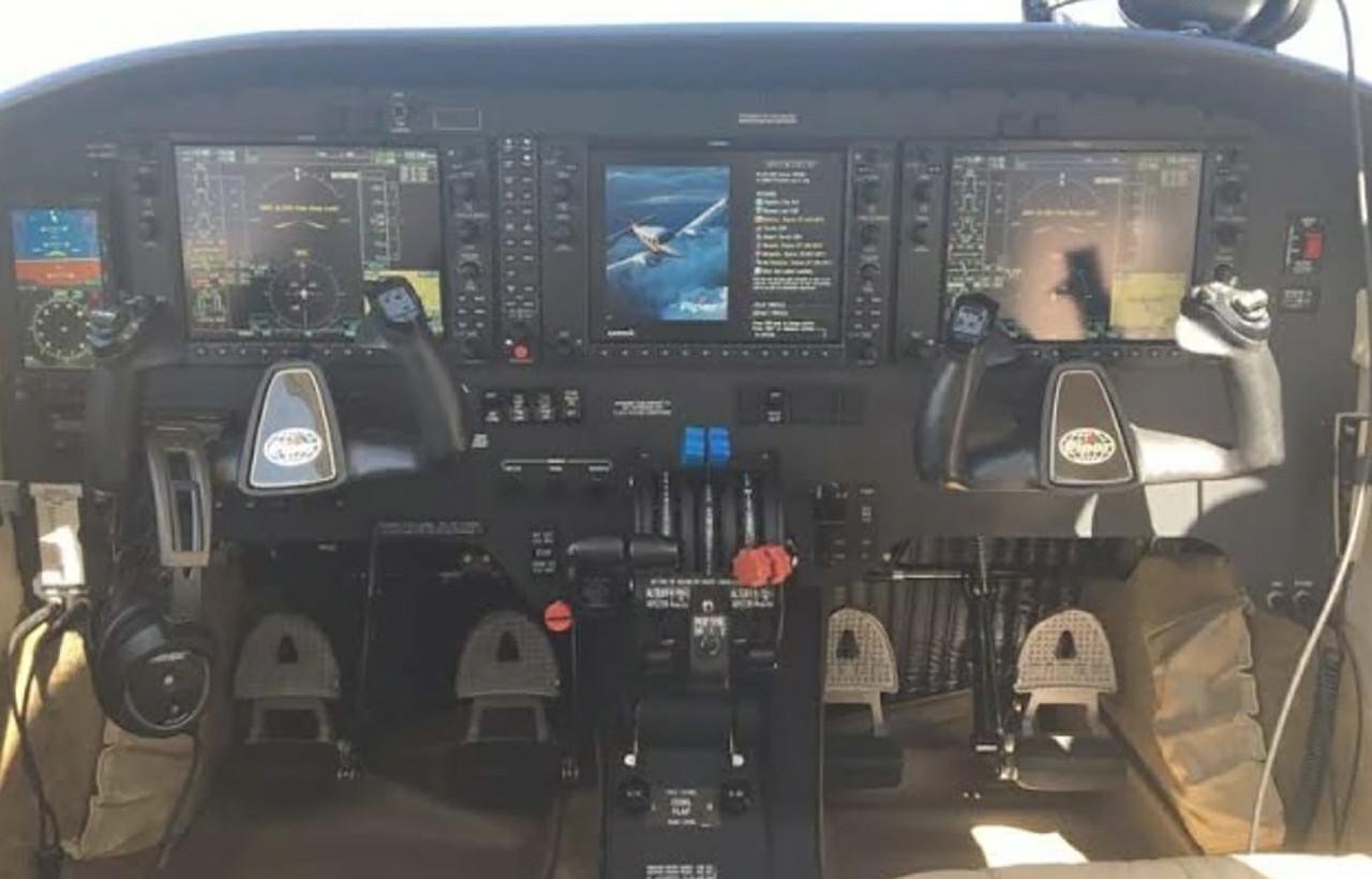PIPER PA34-220T SENECA V#718